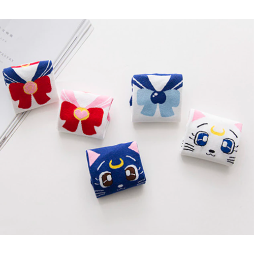 Pack 5 Pares Calcetines Sailor Moon + Stickers + Bolsita